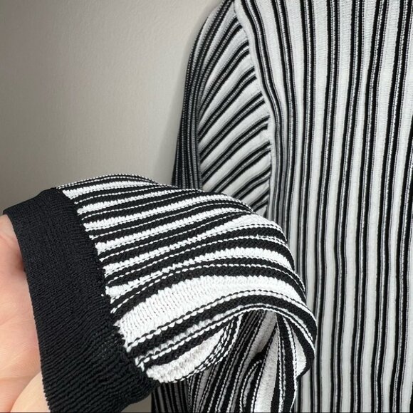 Lucy Paris Patricia Long Sleeve Crop Sweater - Picture 7 of 11